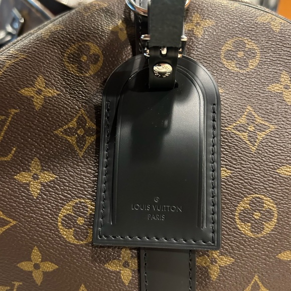 LOUIS VUITTON - Picture 6 of 13